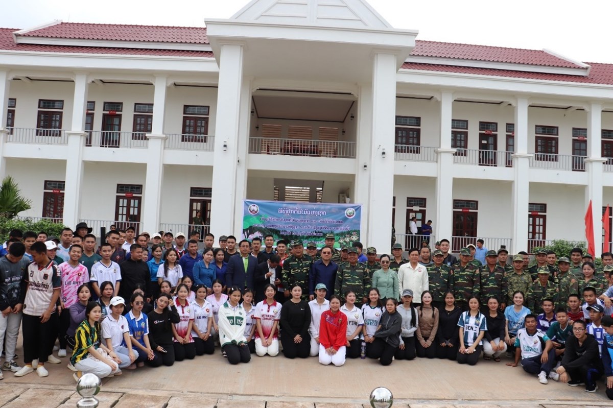 ສນກາງແນວລາວສາງຊາດ ແລະ ໂຮງຮຽນວດທະນະທຳຊນເຜາກອງທບ ຈດກດຈະກຳປກຕນໄມ - image 1