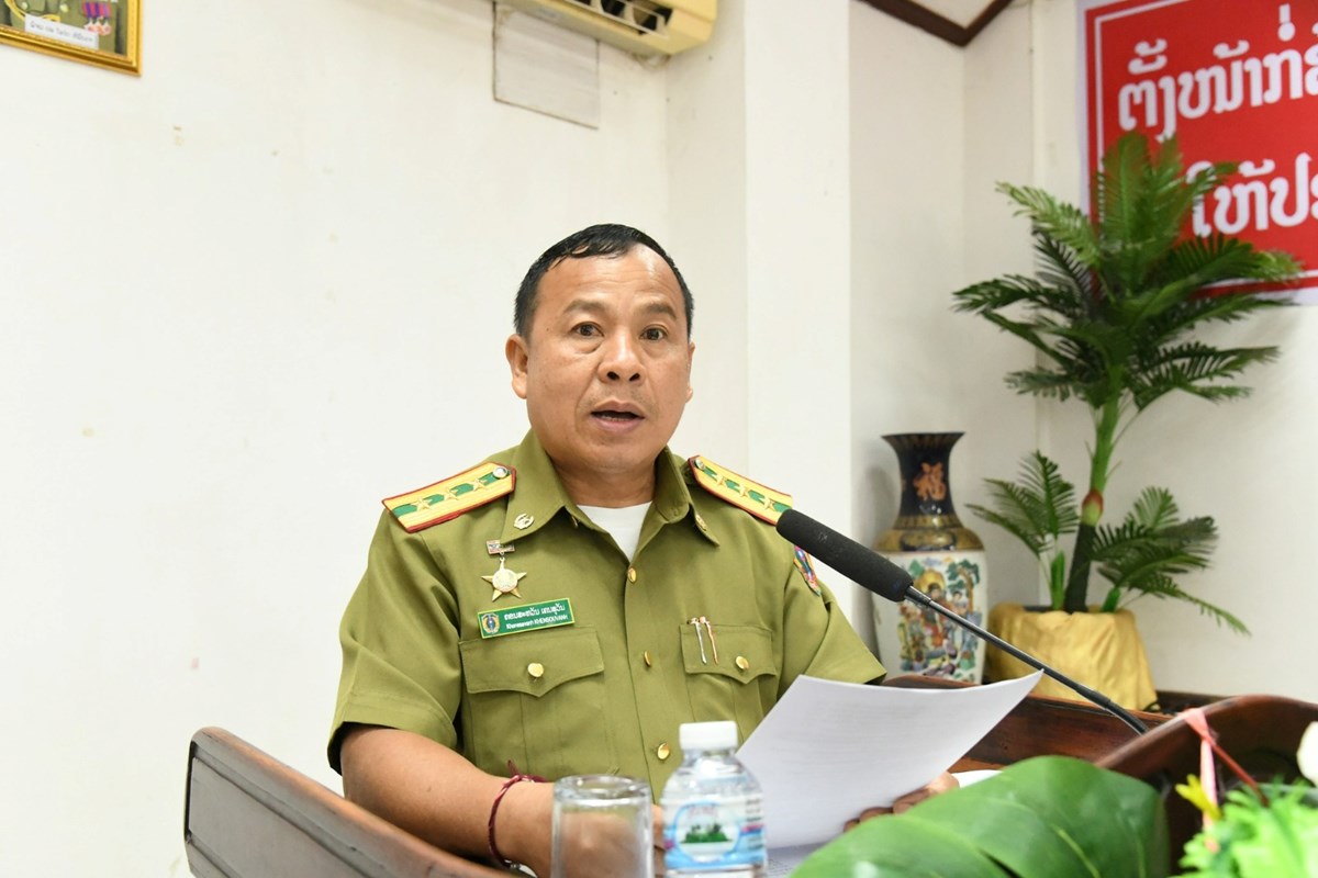 ມອບຄວາມຮບຜດຊອບສາງຫກສດປະລຍາເອກ ສາຂາຄມຄອງລດ - image 1