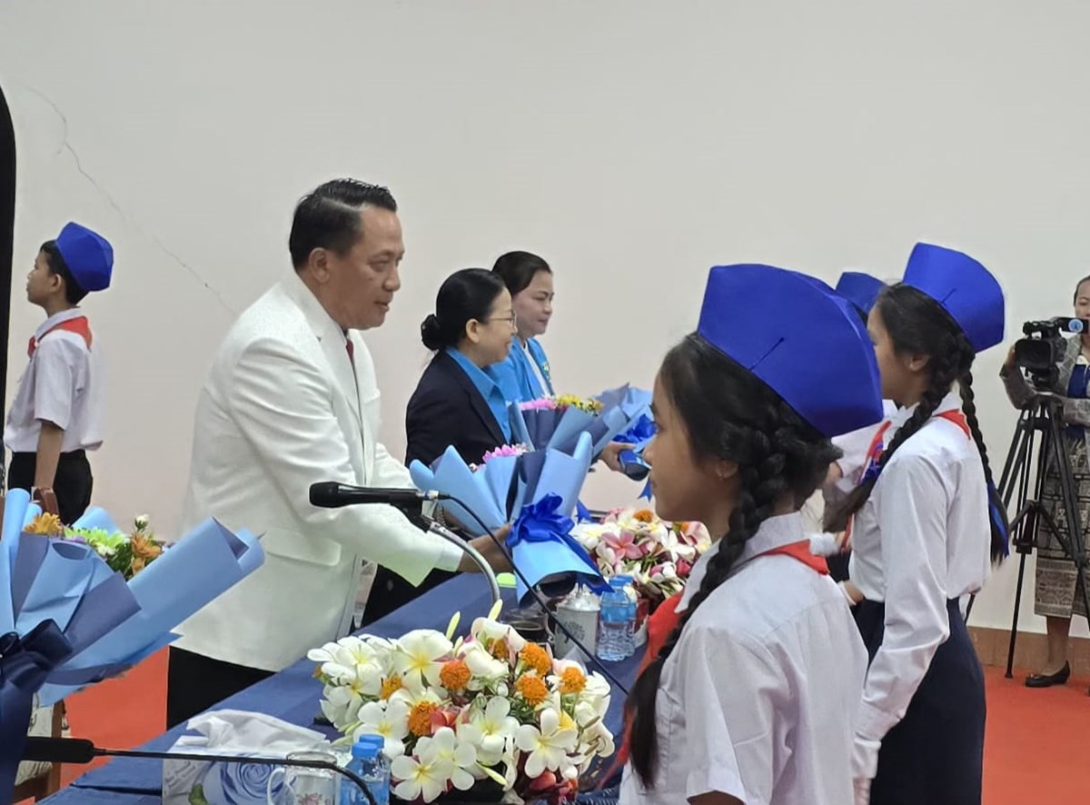 ໄຂກອງປະຊມໃຫຍຜແທນແມຍງແຂວງສະຫວນນະເຂດ ຄງທ XI ຢາງເປນທາງການ - image 2