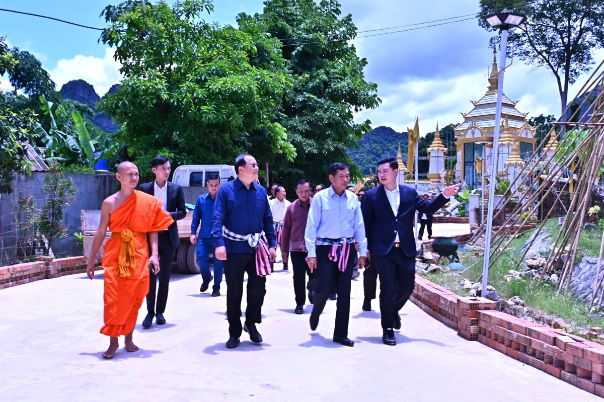 ທານນາຍກລດຖະມນຕ ພບປະໂອລມຕການນຳຫກແຫງແຂວງວຽງຈນ - image 3