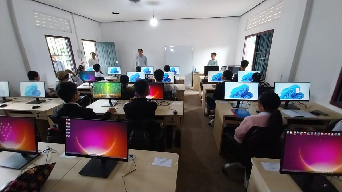 ຈດຊດຝກອບຮມວຊາຊບໄລຍະສນໃຫນກຮຽນ ມ4 ແລະ ມ7 - image 1