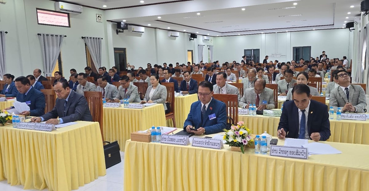 ສະຫວນນະເຂດ ເປດກອງປະຊມສະໄໝວສາມນເທອທ 1 ຂອງສະພາປະຊາຊນແຂວງຊດທ II - image 2