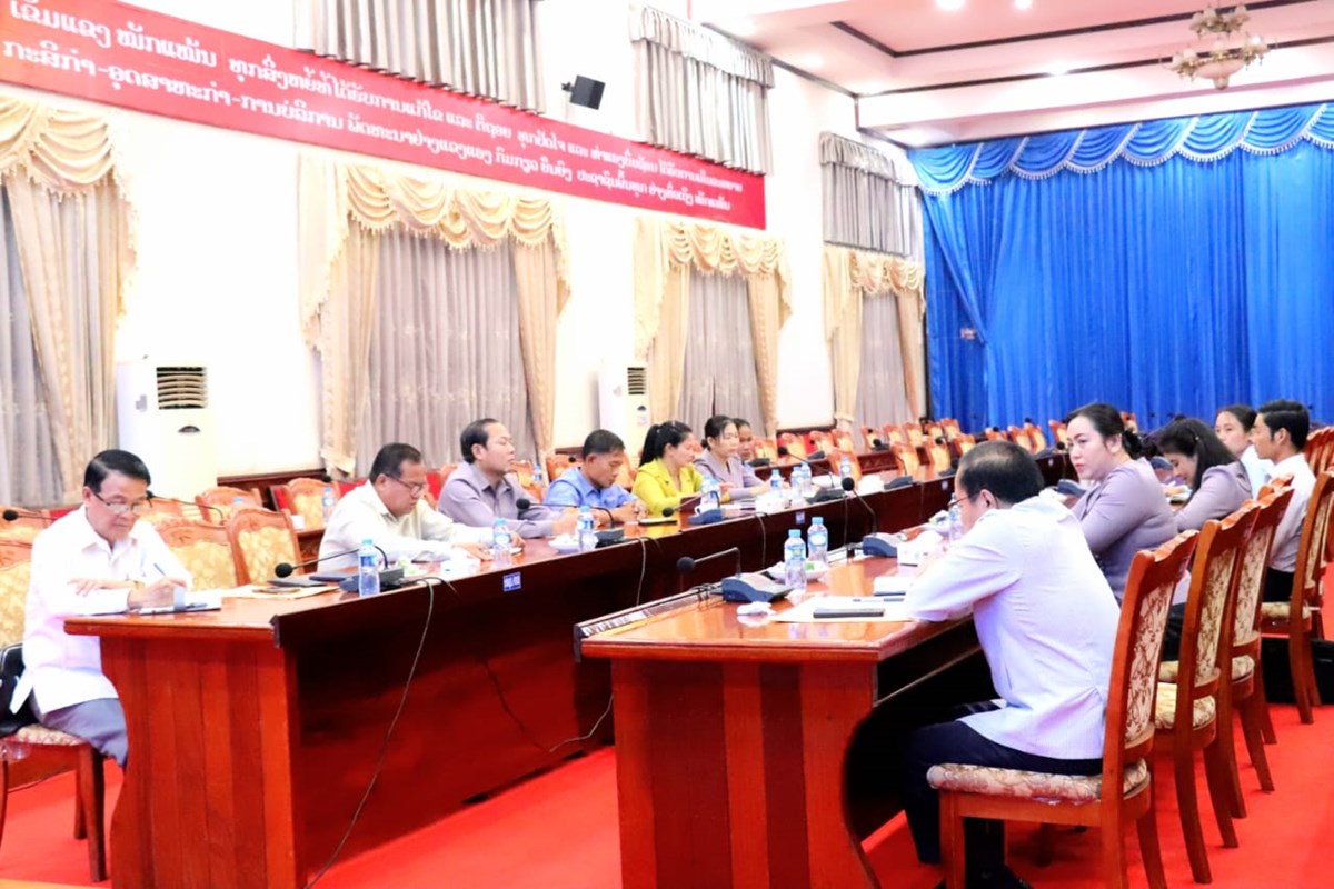 ຮອງຫວໜາຄະນະໂຄສະນາອບຮມສນກາງພກ ລງຊກຍວຽກງານຢແຂວງຄຳມວນ - image 1