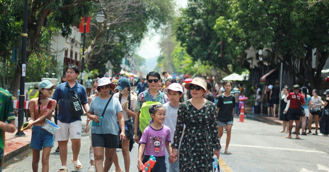 ກຳລງແຮງແຫງການແລກປຽນເຊອມໂຍງທາງອະລຍະທຳຈາກຄວາມນຍມການທອງທຽວຢຫວງພະບາງ - image 2