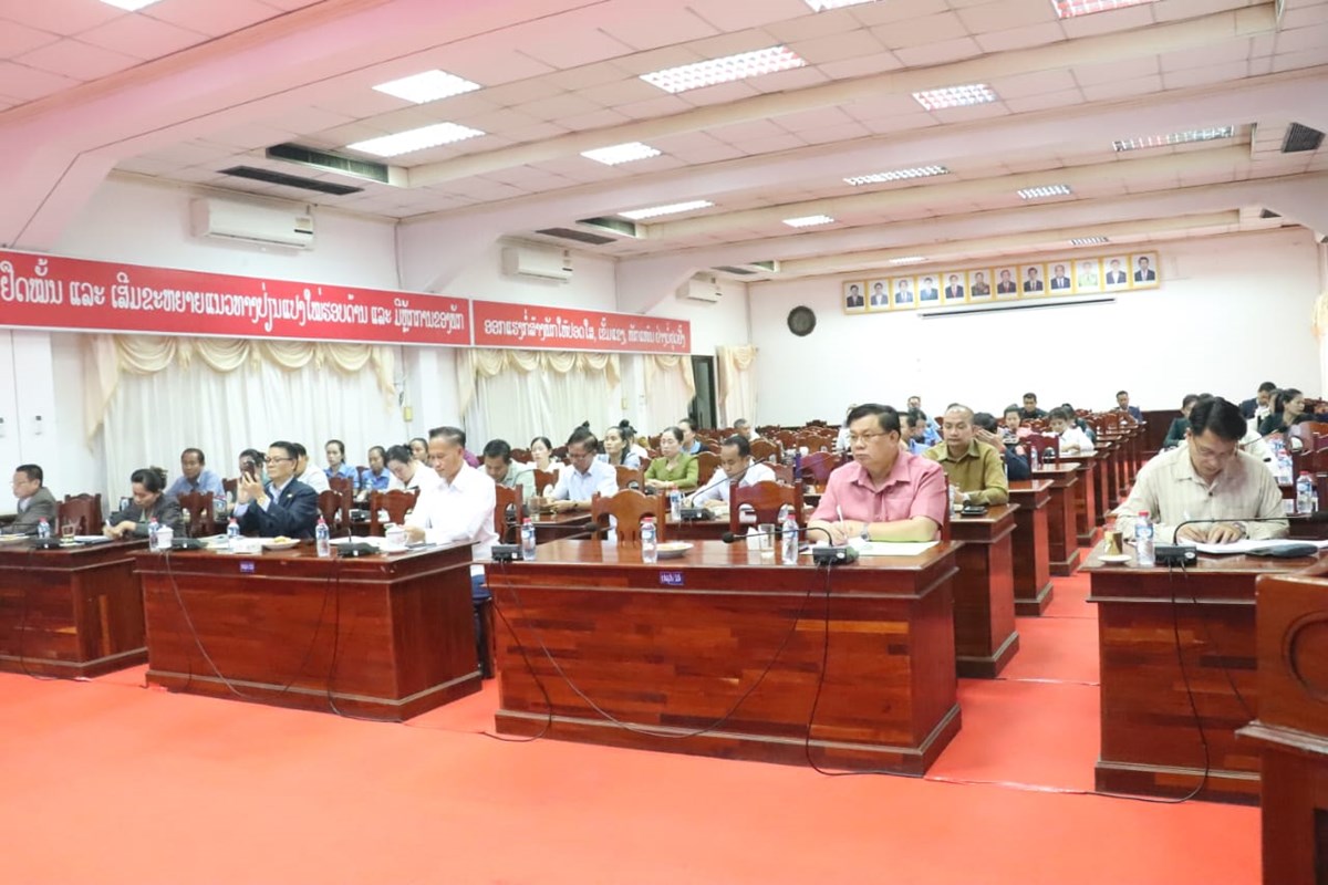 ຫວໜາຄະນະໂຄສະນາອບຮບສນກາງພກ ເຄອນໄຫວເຮດວຽກຢແຂວງຄາມວນ - image 1