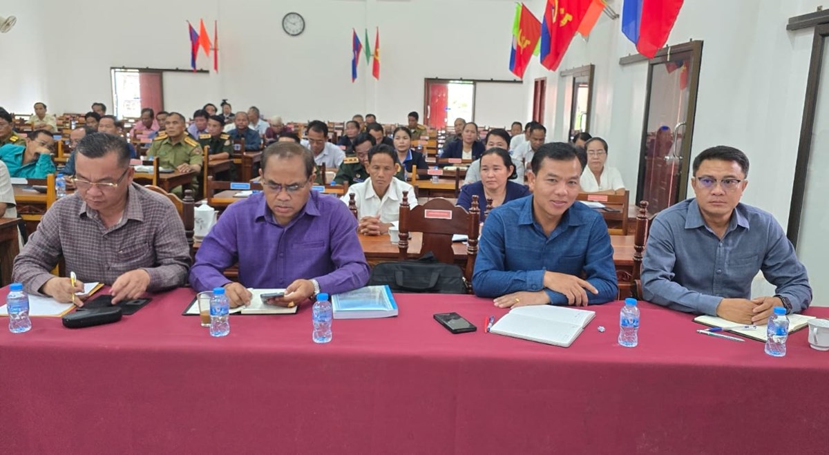 ເຈາແຂວງສະຫວນນະເຂດ ຊນຳວຽກງານຮອບດານຢສອງເມອງ - image 1