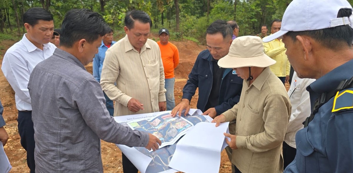 ເຈາແຂວງສະຫວນນະເຂດ ຊນຳວຽກງານຮອບດານຢສອງເມອງ - image 2