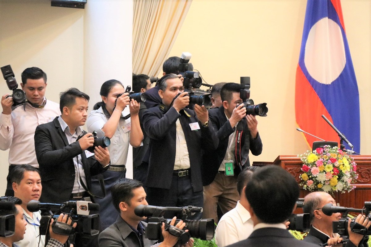 ພັດທະນາສື່ມວນຊົນໃຫ້ທັນກັບສະຖານະການ ແລະ ສອດຄ່ອງຕາມແນວທາງປ່ຽນແປງໃໝ່ຂອງພັກ image 3 ພດທະນາສມວນຊນໃຫທນກບສະຖານະການ ແລະ ສອດຄອງຕາມແນວທາງປຽນແປງໃໝຂອງພກ - image 3