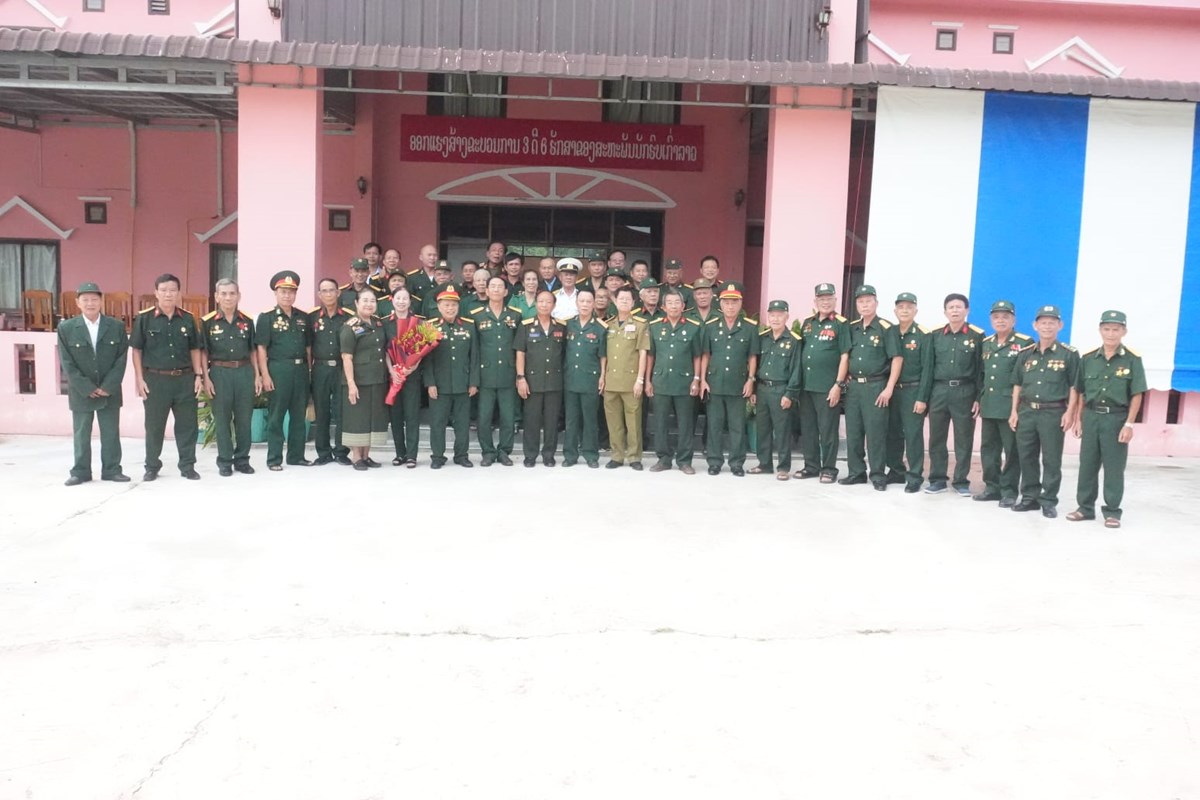 ອະດດທະຫານອາສາສະໝກ ແລະ ຊຽວຊານຫວຽດນາມ ເຄອນໄຫວເຮດວຽກ ຢແຂວງຄຳມວນ - image 3