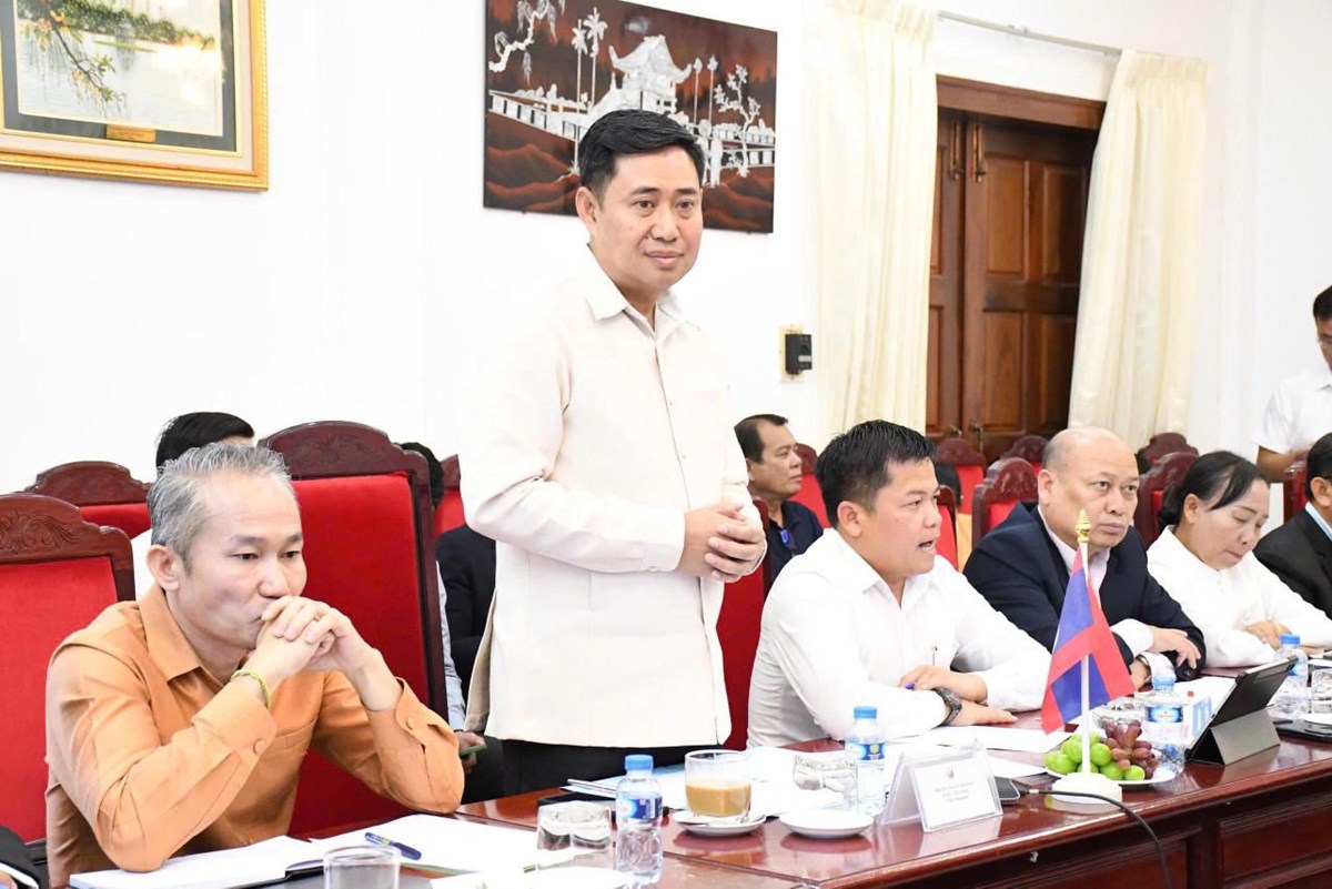 ກອງປະຊມສງເສມການສກສາຂນຕນ ໃນເຂດພາກໃຕລາວ ແລະ ຫວຽດນາມ. - image 1