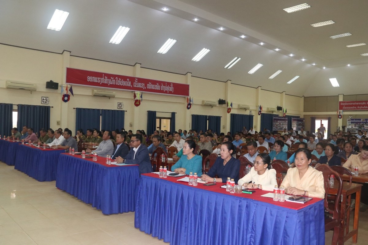 ສສຊ ແລະ ສສ ນວ ລງພບປະຜມສດເລອກຕງ ຢເມອງໄຊທານ - image 1