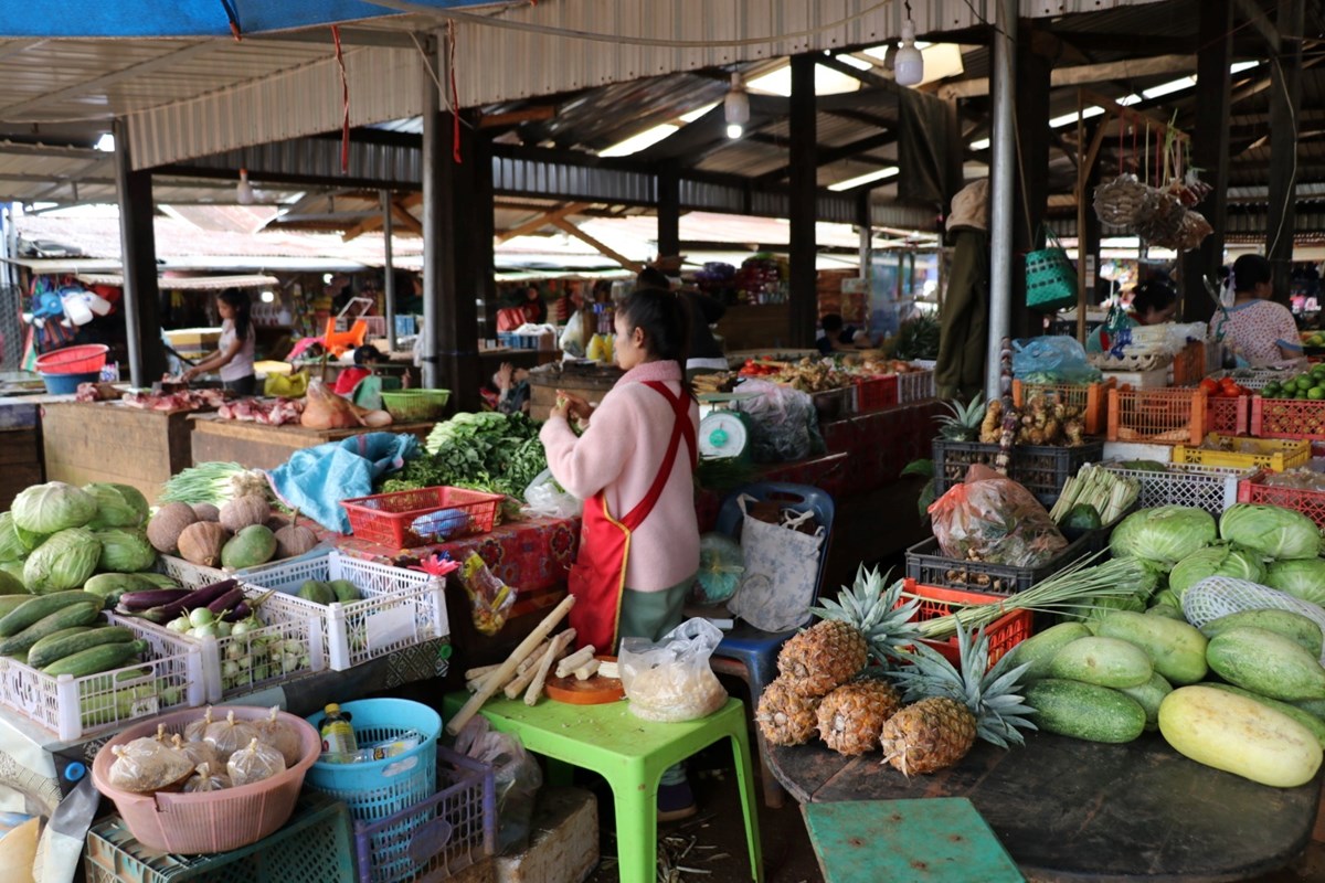 ດກຈງ ສມໃສຜນຂະຫຍາຍມະຕຄຳສງຂອງພກ ເຮດໃຫເສດຖະກດທວເມອງ ຂະຫຍາຍຕວ - image 1