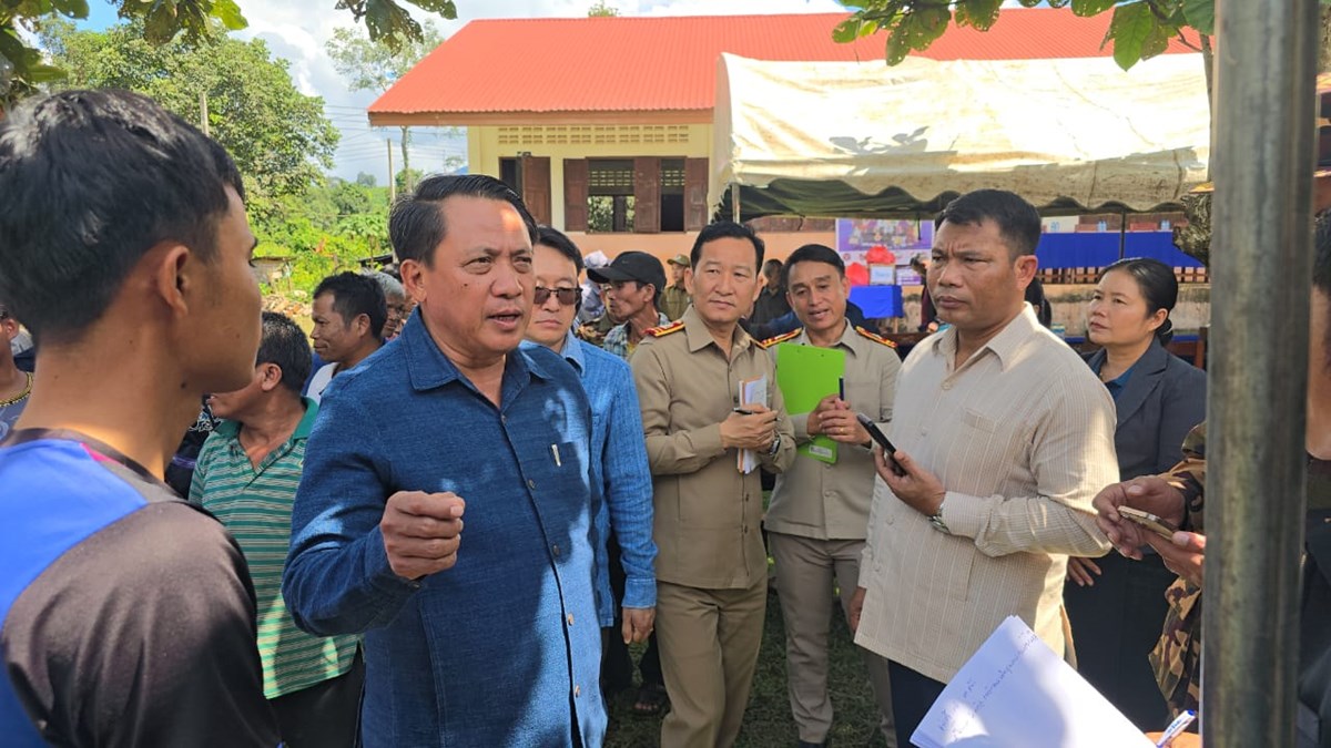 ທານ ບນໂຈມ ອບນປະເສດ ຊກຍການຮຽນ-ການສອນ, ຮວມພທໄຂສກຮຽນໃໝຢເມອງເຊໂປນ - image 1