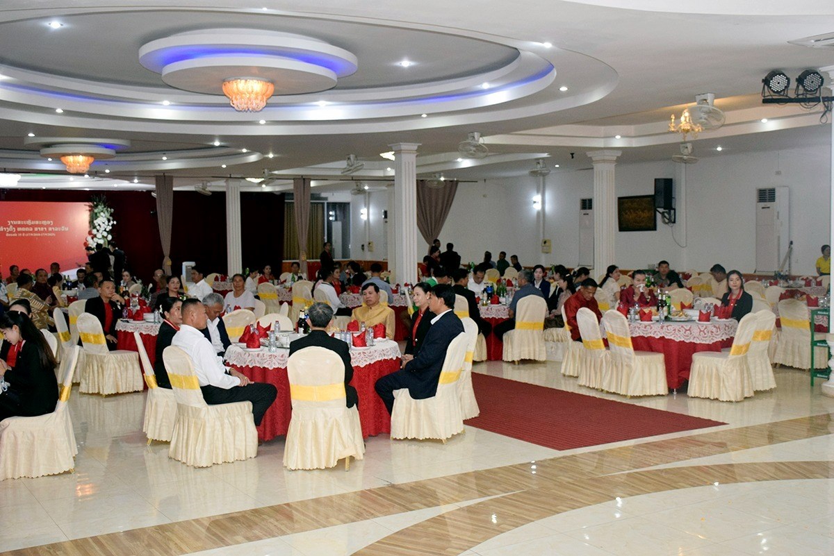 ທຄຕລ ສະຫອງວນສາງຕງສາຂາສາລະວນ ຄບຮອບ 15 ປ - image 2
