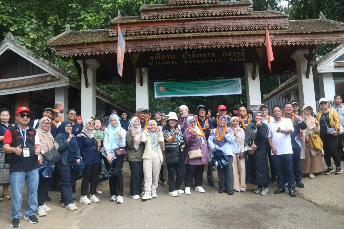 ຫວງພະບາງສມໃສພດທະນາການທອງທຽວ ຕດພນກບການປກປກຮກສາວດທະນະທຳທເປນເອກະລກ - image 2