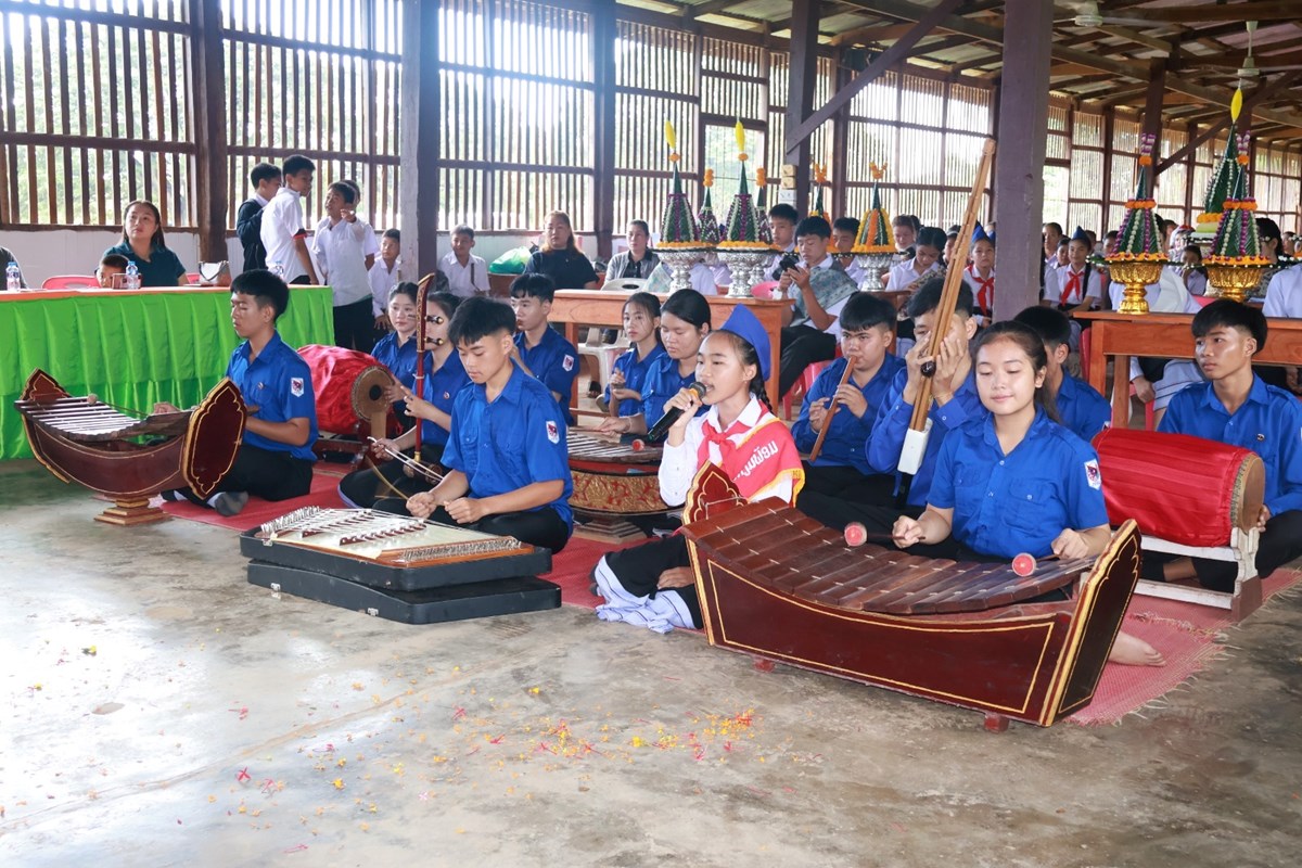 ມສ ແກນທາວ ສະເຫມສະຫອງວນຄແຫງຊາດ 7 ຕລາ ຄບຮອບ 31 ປ - image 1