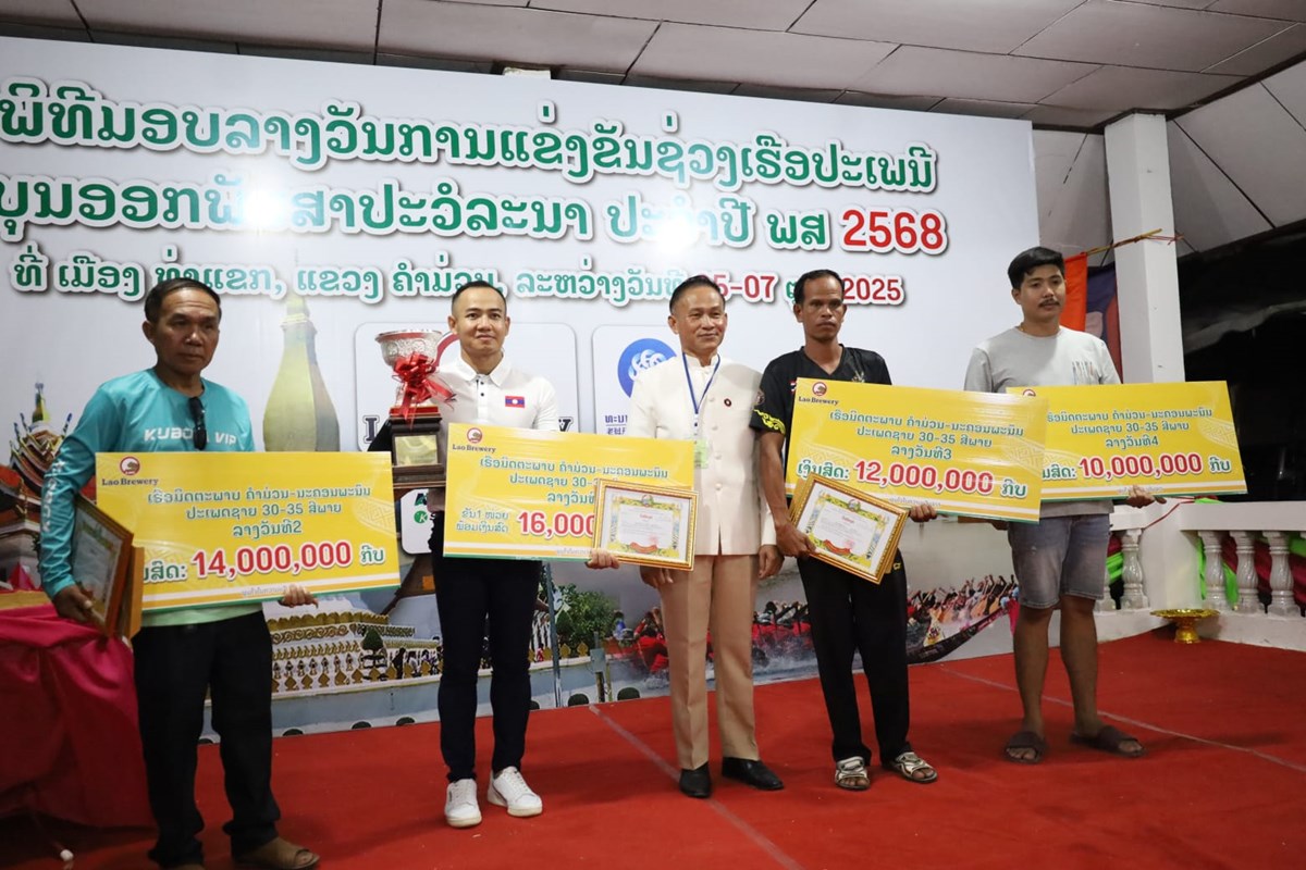 ເຮອພງສະຫວນນາງຄາໄຫ ຍາດໄດໄຊຊະນະໃນການແຂງຂນຊວງເຮອທເມອງທາແຂກ - image 3