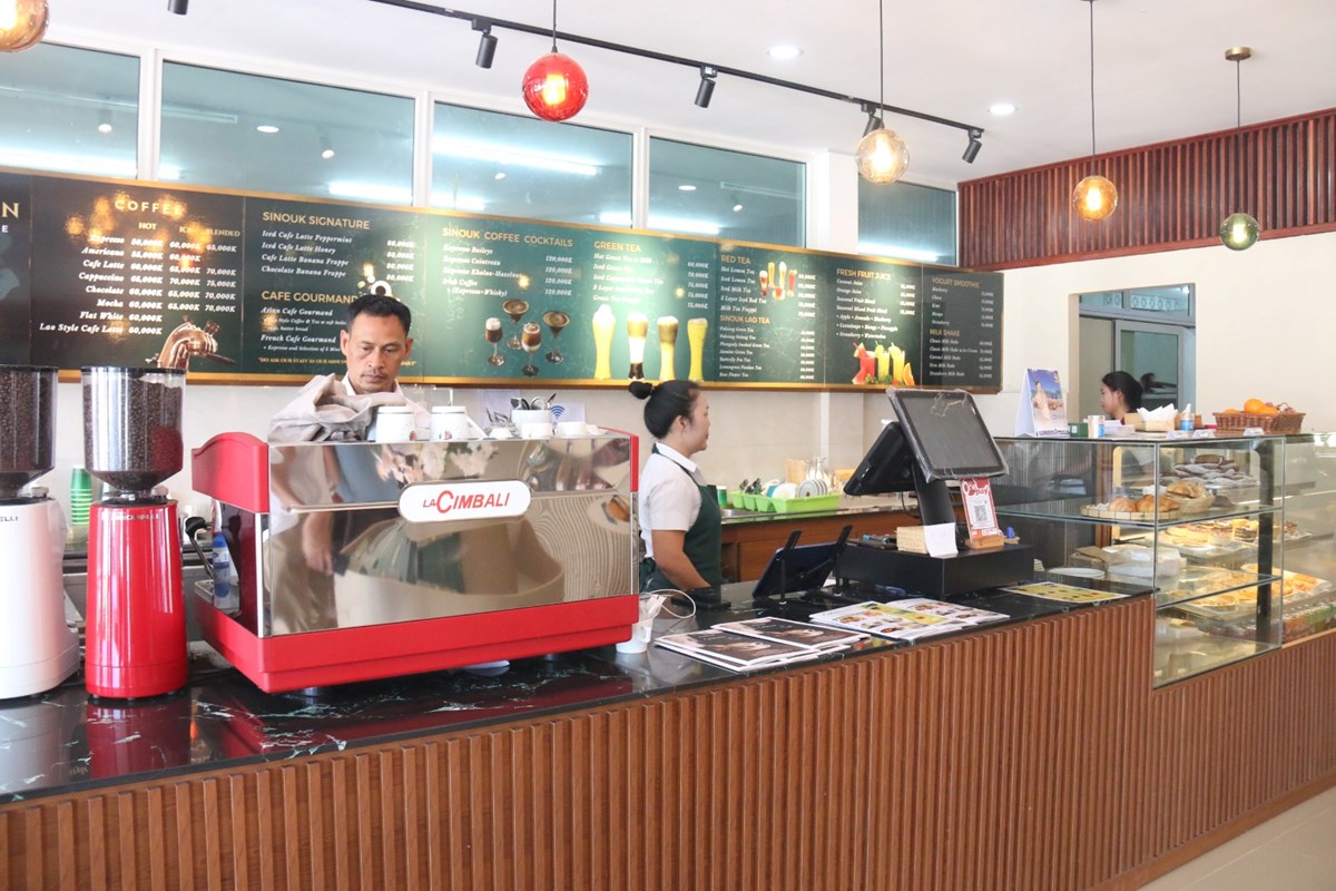 ບລສດ ສໜກ ກາເຟລາວ ຈະເປດຢາງເປນທາງການໃນຕນເດອນພະຈກ - image 2