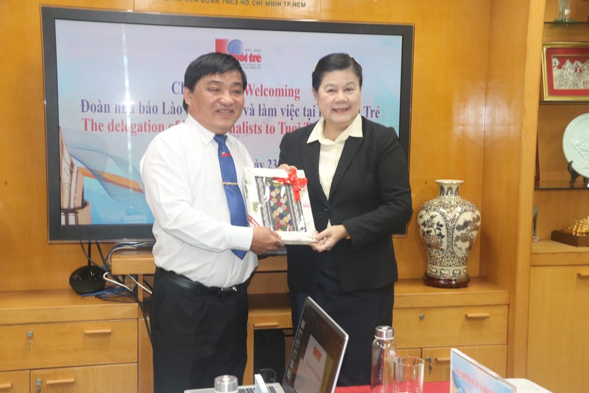 ຄະນະຜແທນ ຄອສພ ແລກປຽນບດຮຽນກບໜງສພມຕວຍແຈ ຫວຽດນາມ - image 1
