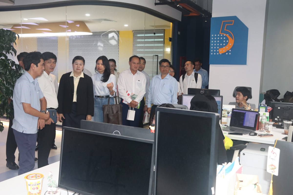 ຄະນະຜແທນ ຄອສພ ແລກປຽນບດຮຽນກບໜງສພມຕວຍແຈ ຫວຽດນາມ - image 3