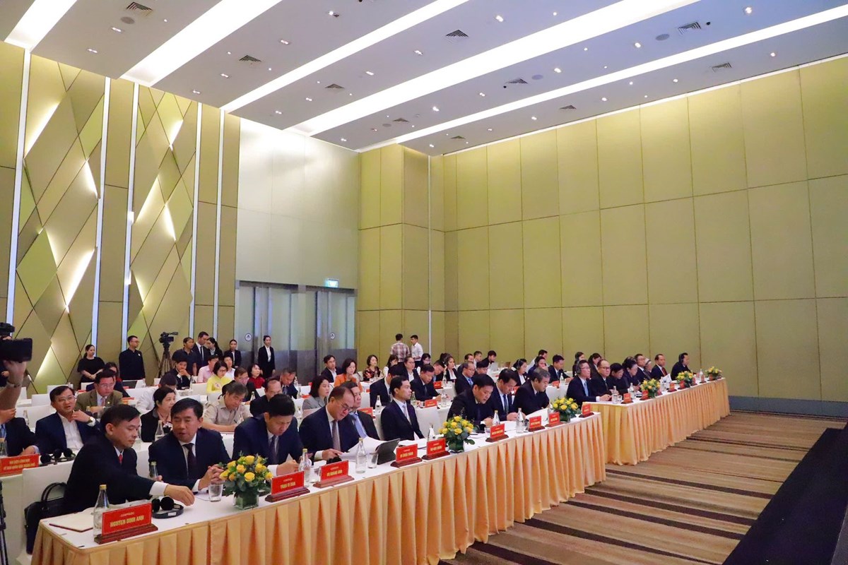 ກອງ​ປະ​ຊມ​ປະ​ສຳ​ມະ​ນາ​ທດ​ສະ​ດລະ​ຫວາງພກປະຊາຊນ ປະຕວດລາວ ແລະພກກອມມນດ ຫວຽດນາມ ຄງ​ທ XII - image 3