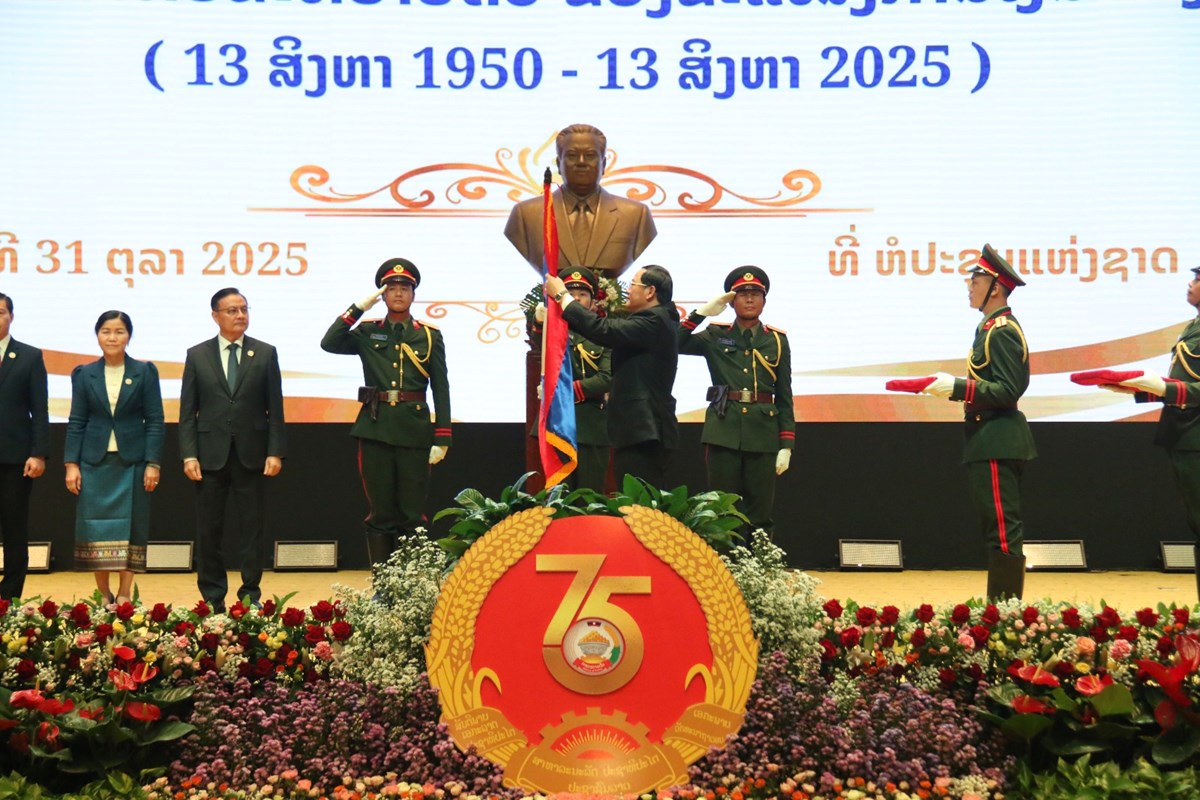 ກະຊວງການເງິນ ສະຫຼອງວັນສ້າງຕັ້ງຂະແໜງການ ເງິນຄົບຮອບ 75 ປີ image 3 ກະຊວງການເງນ ສະຫອງວນສາງຕງຂະແໜງການ ເງນຄບຮອບ 75 ປ - image 3