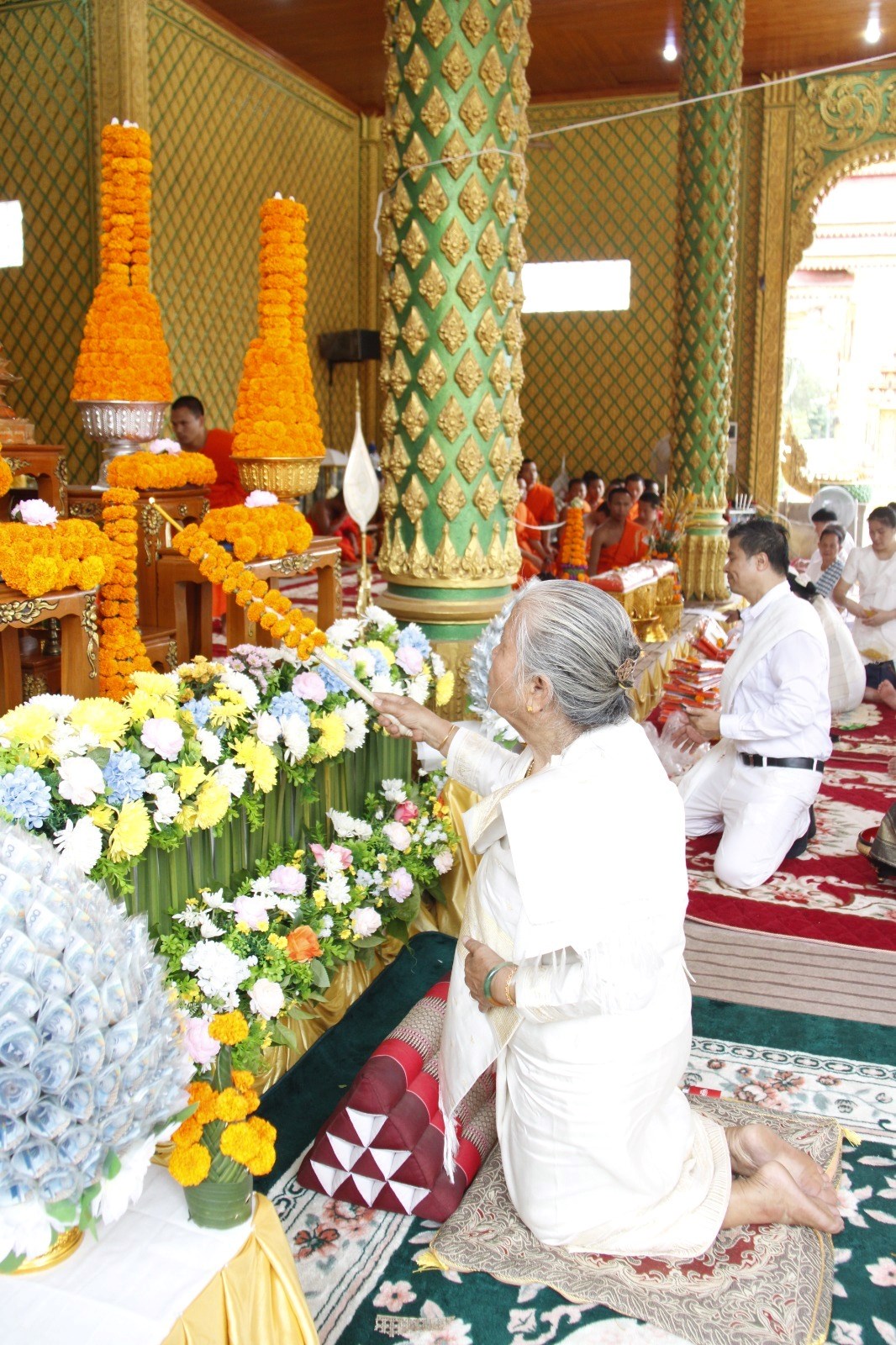 ວດຊາງຄສຂະຣາມ ຈດງານບນກະຖນ ໄຊມງຄນສາມກຄ - image 1