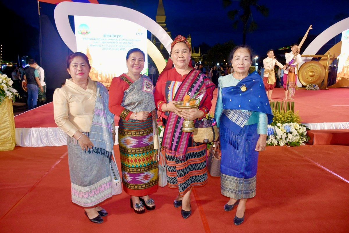 ຮວມກນອະນລກວດທະນະທຳອນດງາມ ໃນງານບນພະທາດຫວງວຽງຈນ - image 1