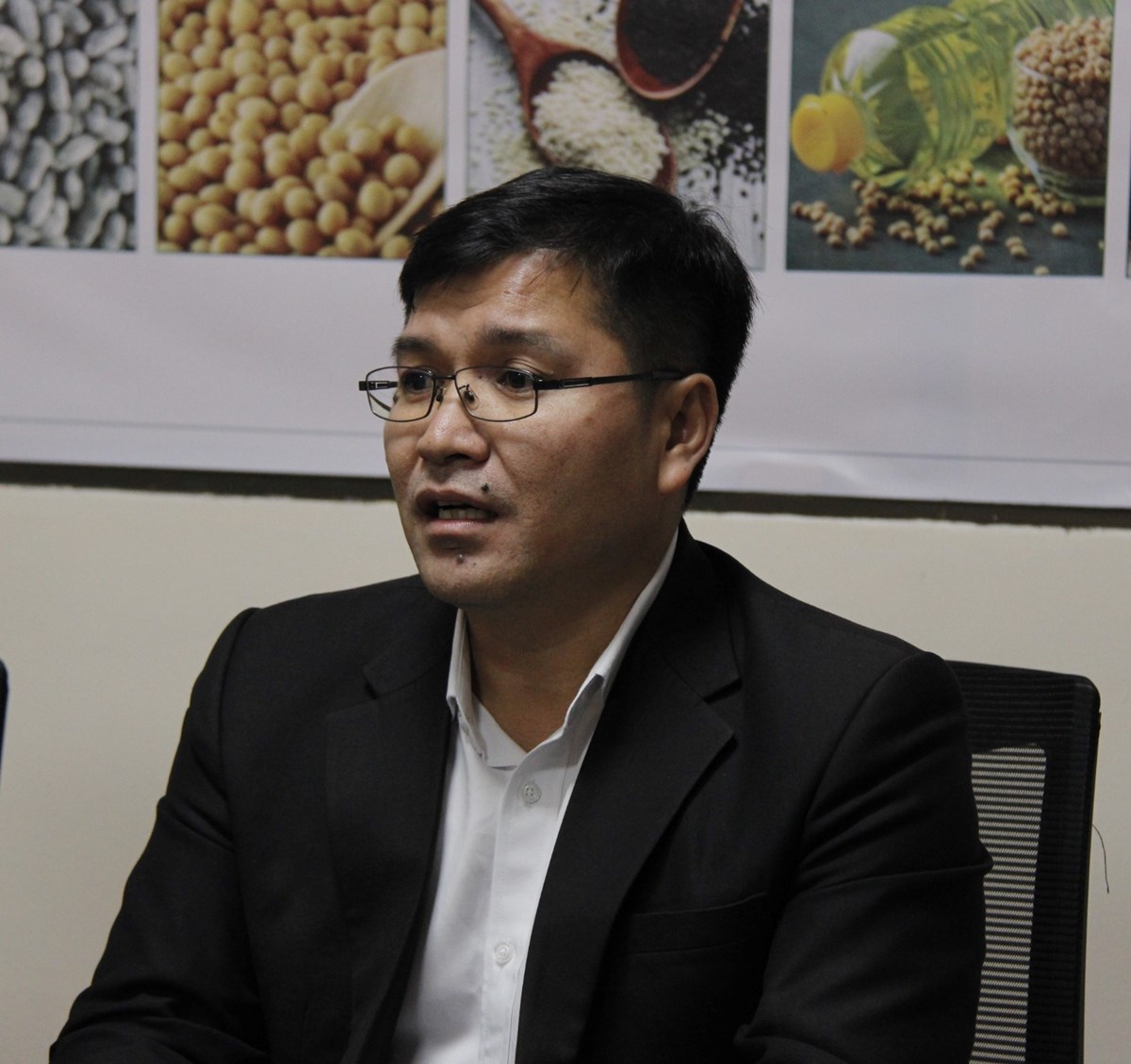 ສະມາຄມທລະກດກະສກາຮວມມກບທະນາຄານສງເສມກະສກາຜະລດສະບຽງອາຫານໃຫຍນຍງ - image 1