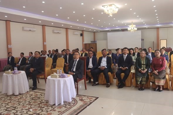 ເຊັນບົດບັນທຶກຄວາມເຂົ້າໃຈ ເພຶ່ອສໍາຫຼວດອອກແບບໂຄງການຟື້ນຟູ ແລະ ບູລະນະເສັ້ນທາງຫຼວງແຫ່ງຊາດເລກ 21 image 1 ເຊນບດບນທກຄວາມເຂາໃຈ ເພອສາຫວດອອກແບບໂຄງການຟນຟ ແລະ ບລະນະເສນທາງຫວງແຫງຊາດເລກ 21 - image 1