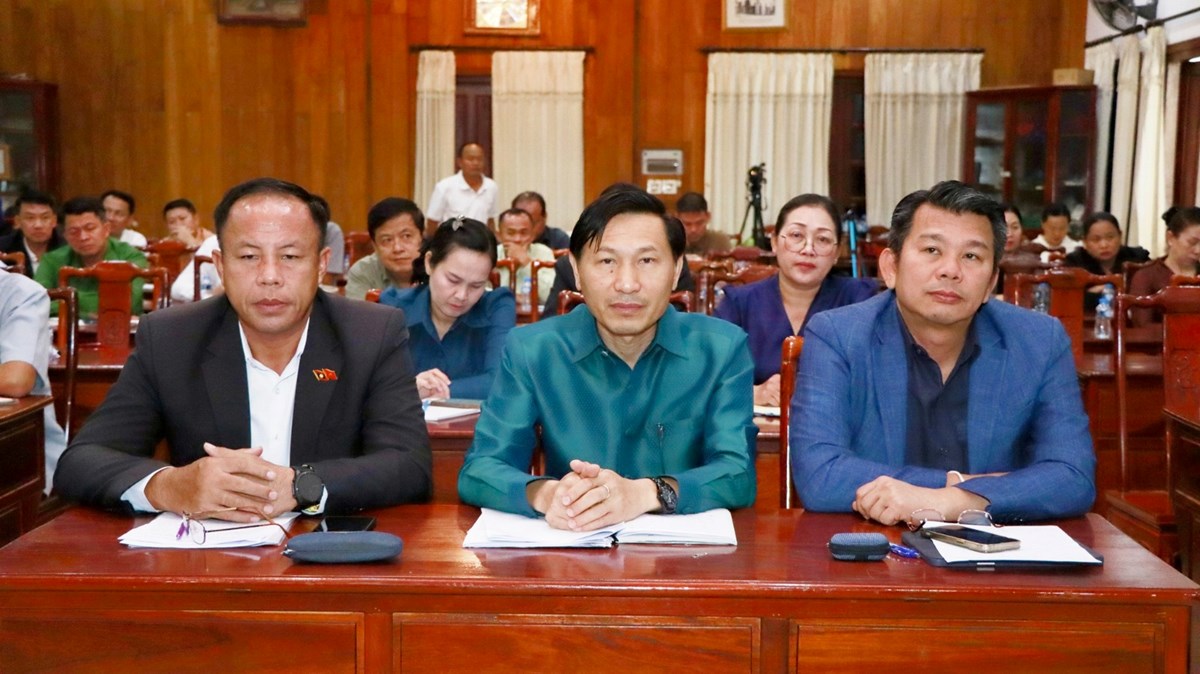 ທານລດຖະມນຕກະຊວງກະສກາ ແລະ ສງແວດລອມ ໂອລມ ພະແນກກະສກາ ແລະ ສງແວດລອມແຂວງຫວງພະບາງ - image 1