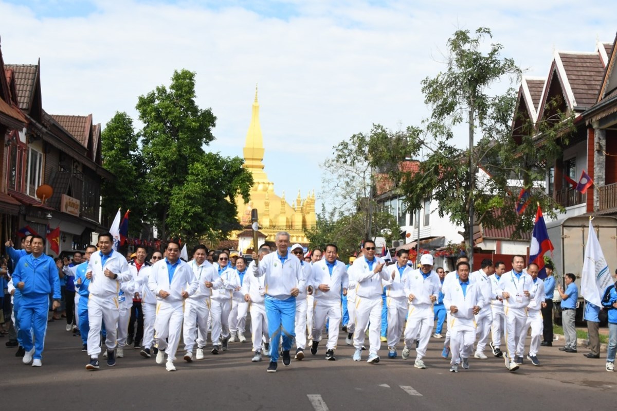 ພິທີຂໍໄຟສັກສິດງານມະຫະກຳກິລາແຫ່ງຊາດ ຄັ້ງທີ XII image 1 ພທຂໄຟສກສດງານມະຫະກຳກລາແຫງຊາດ ຄງທ XII - image 1