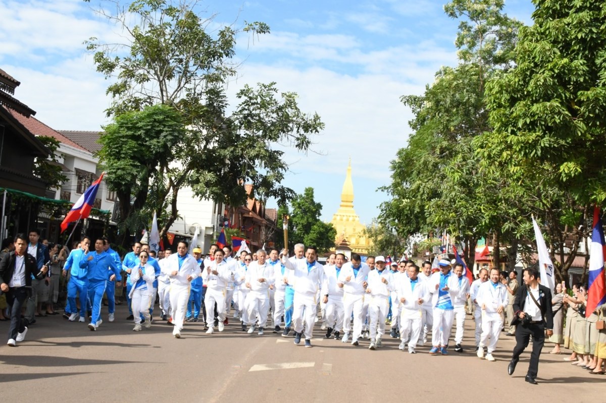 ພິທີຂໍໄຟສັກສິດງານມະຫະກຳກິລາແຫ່ງຊາດ ຄັ້ງທີ XII image 2 ພທຂໄຟສກສດງານມະຫະກຳກລາແຫງຊາດ ຄງທ XII - image 2