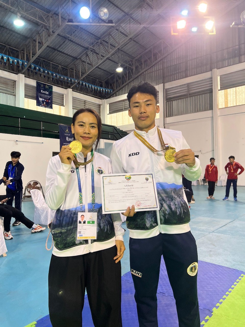 ປັນຈັກສີລັດ ຄໍາມ່ວນໄດ້ທັງໝົດ 4 ຫຼຽນໃນງານມະຫະກຳກິລາແຫ່ງຊາດຄັ້ງທີ XII image 2 ປນຈກສລດ ຄາມວນໄດທງໝດ 4 ຫຽນໃນງານມະຫະກຳກລາແຫງຊາດຄງທ XII - image 2