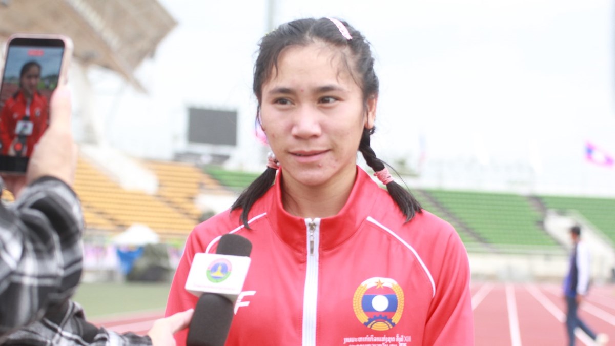 ນາງ ພທະລດ ອນນດ ນກກລາແລນ-ລານ ຍາດໄດ 3 ຫຽນຄຳ - image 1