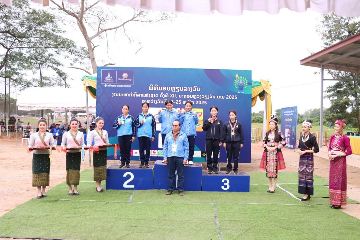 ມອບຫຽນ ກລາໜາເກກງານມະຫະກຳກລາແຫງຊາດຄງທ XII - image 1