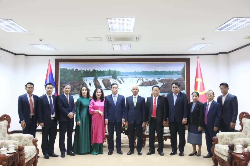 ຫວໜາ ຄອສພ ຕອນຮບຄະນະຜແທນຫວຽດນາມ - image 2