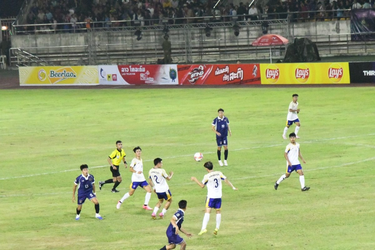 ຄຳມວນຄອງແຊມເຕະບານຊາຍງານມະຫະກຳກລາແຫງຊາດຄງທ XII - image 3