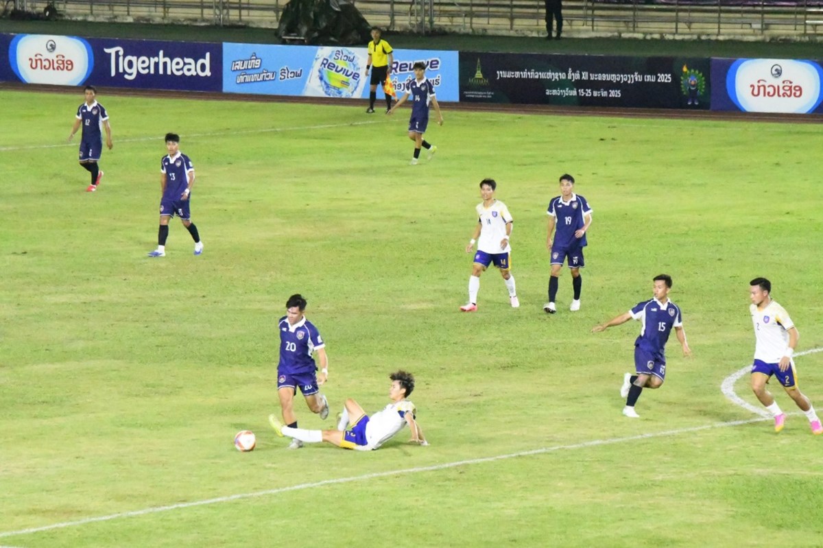 ຄຳມວນຄອງແຊມເຕະບານຊາຍງານມະຫະກຳກລາແຫງຊາດຄງທ XII - image 4