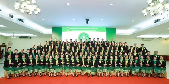 50 ປ ພາຍໃຕການນາພາທຖກຕອງຂອງພກ ເຮດໃຫແມຍງລາວມບດບາດ ແລະ ຜນງານທເດນຂນໃນສງຄມ. - image 1