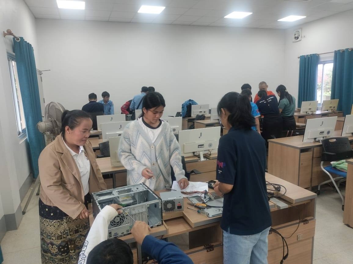 50 ປແຫງການພດທະນາວຽກງານ ຮສສ ຂະຫຍາຍຕວຢາງຕເນອງ - image 3