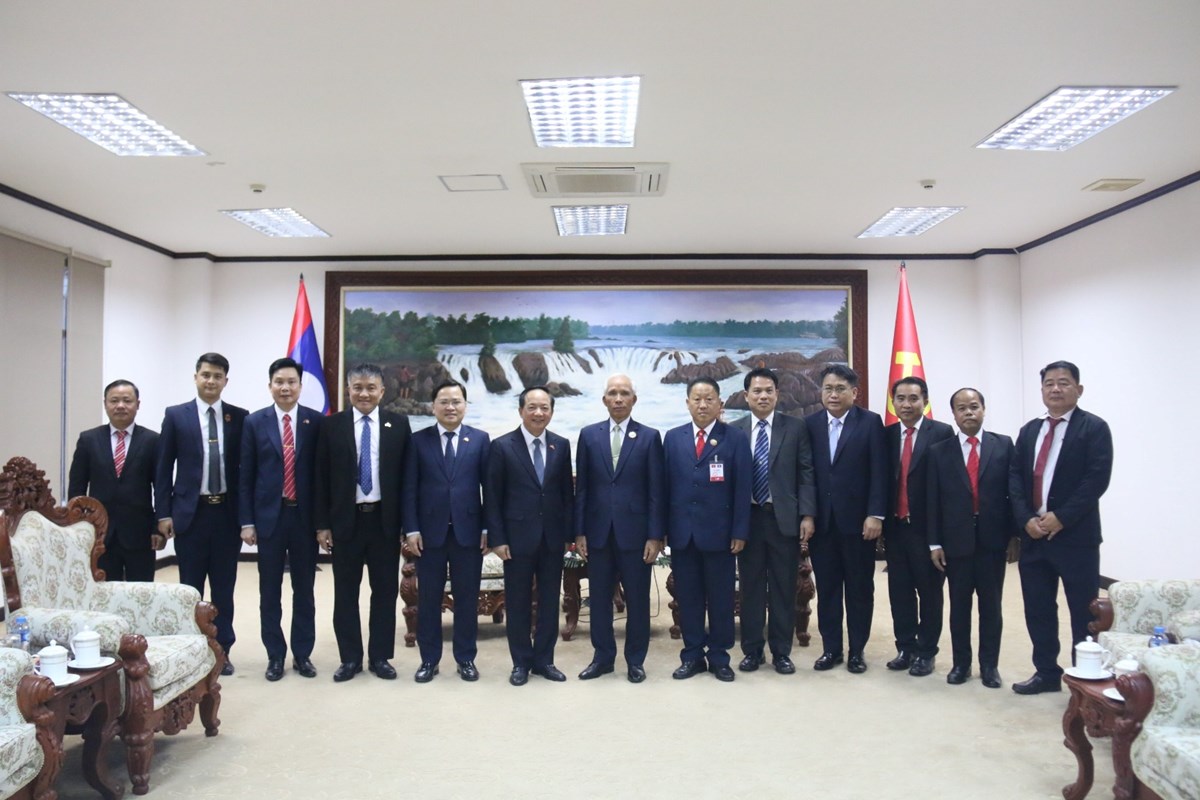 ຫວໜາ ຄອສພ ຕອນຮບ ຜແທນຄະນະໂຄສະນາຫວຽດນາມ - image 3