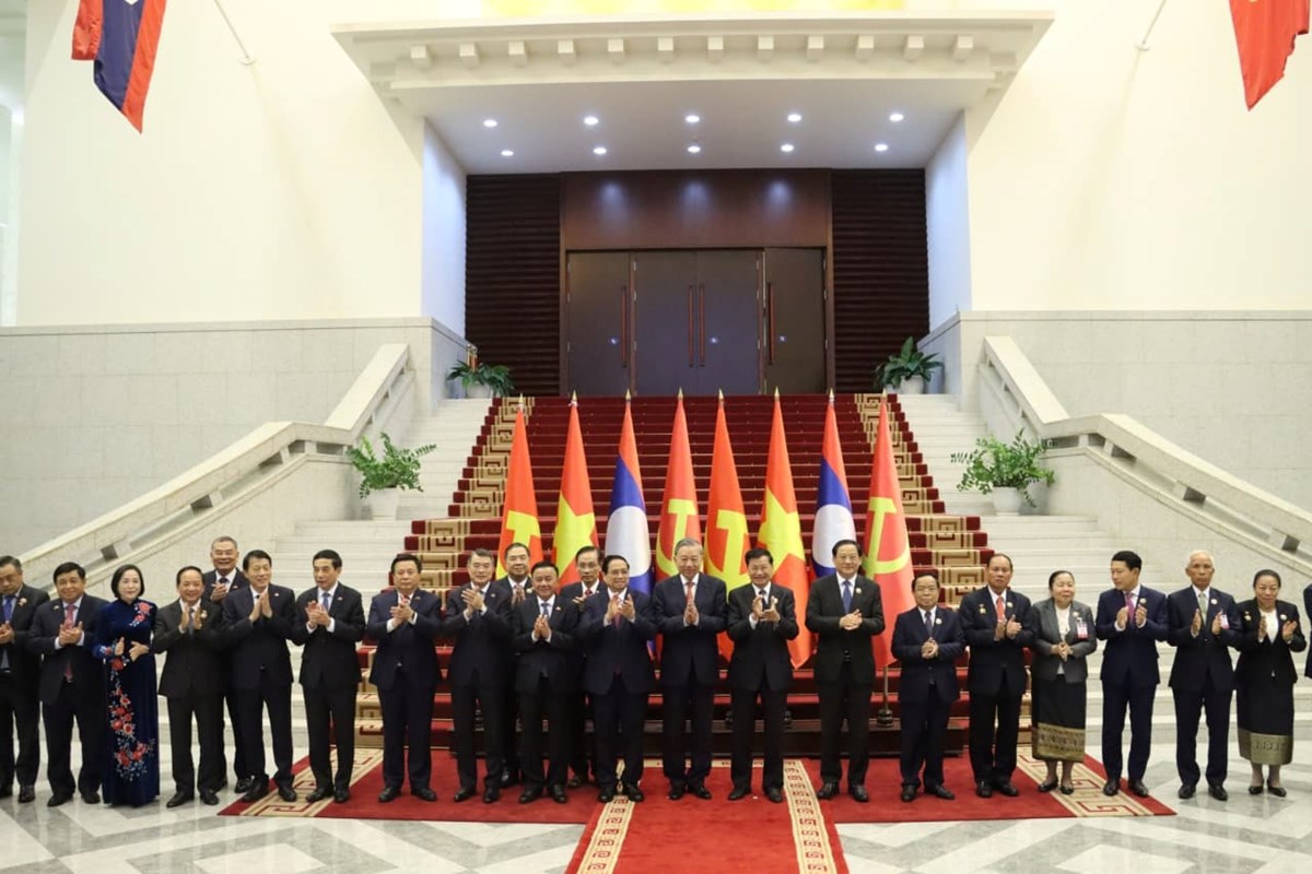 ເພມທະວສາຍພວພນສາມກຄພເສດ ລາວ-ຫວຽດນາມກາວຂນສລະດບສງໃໝ - image 3