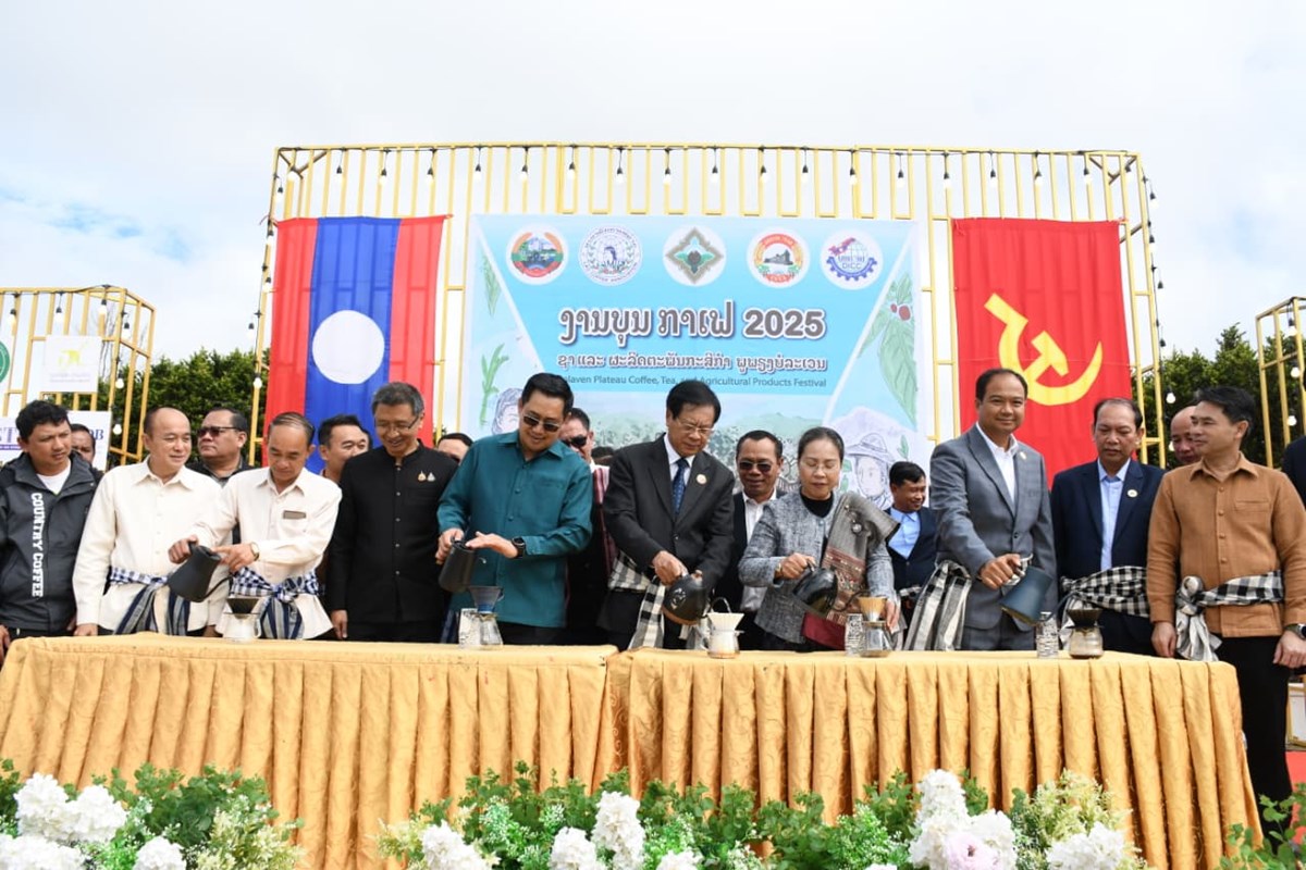 ງານບນກາເຟ-ຊາ ແລະ ຜະລດຕະພນກະສກາ ພພຽງບລະເວນ 2025 ມຫາຍກດຈະກາໃຫທຽວຊມ - image 2