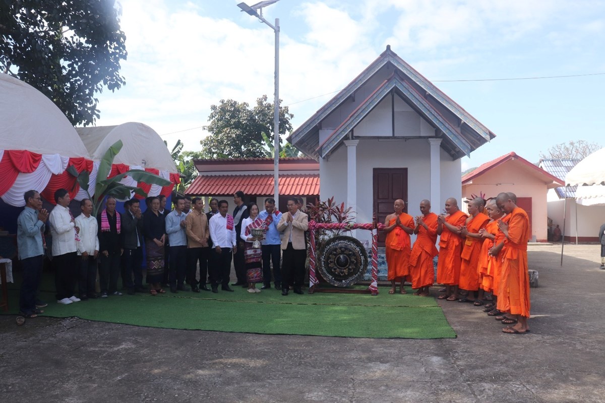 ເມືອງເງິນ ປະກາດຮັບຮອງວັດ 4 ສໍ image 2 ເມອງເງນ ປະກາດຮບຮອງວດ 4 ສ - image 2