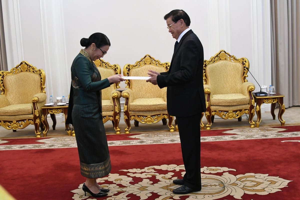 ປທປທ ຮັບສານຕາຕັ້ງຈາກທູດປະເທດເພື່ອນມິດ ແລະ ມອບສານຕາຕັ້ງໃຫ້ທູດລາວ ໄປປະຈໍາຢູ່ຕ່າງປະເທດ image 3 ປທປທ ຮບສານຕາຕງຈາກທດປະເທດເພອນມດ ແລະ ມອບສານຕາຕງໃຫທດລາວ ໄປປະຈາຢຕາງປະເທດ - image 3