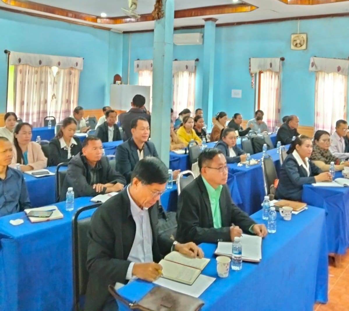 ເຊກອງ ສ້າງຄວາມເຂັ້ມແຂງໃຫ້ຫົວໜ່ວຍ ຈນກ ຜູ້ຜະລິດ ແລະ ປຸງແຕ່ງກາເຟ image 1 ເຊກອງ ສາງຄວາມເຂມແຂງໃຫຫວໜວຍ ຈນກ ຜຜະລດ ແລະ ປງແຕງກາເຟ - image 1