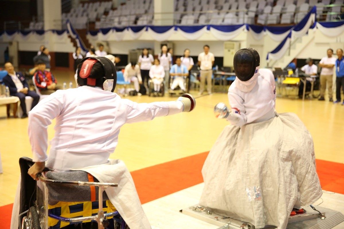 ນວ ເຈາພາບໄດຫຽນຄາທຳອດກລາຟນດາບຄນພການ - image 1