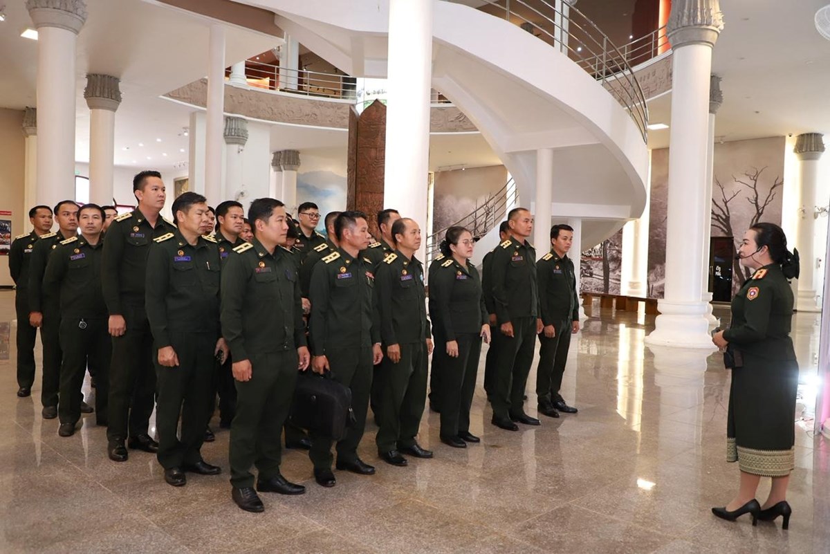 ກອງບນຊາການທະຫານຊາຍແດນ ຢຽມຊມຫພພທະພນປະຫວດສາດກອງທບ - image 1