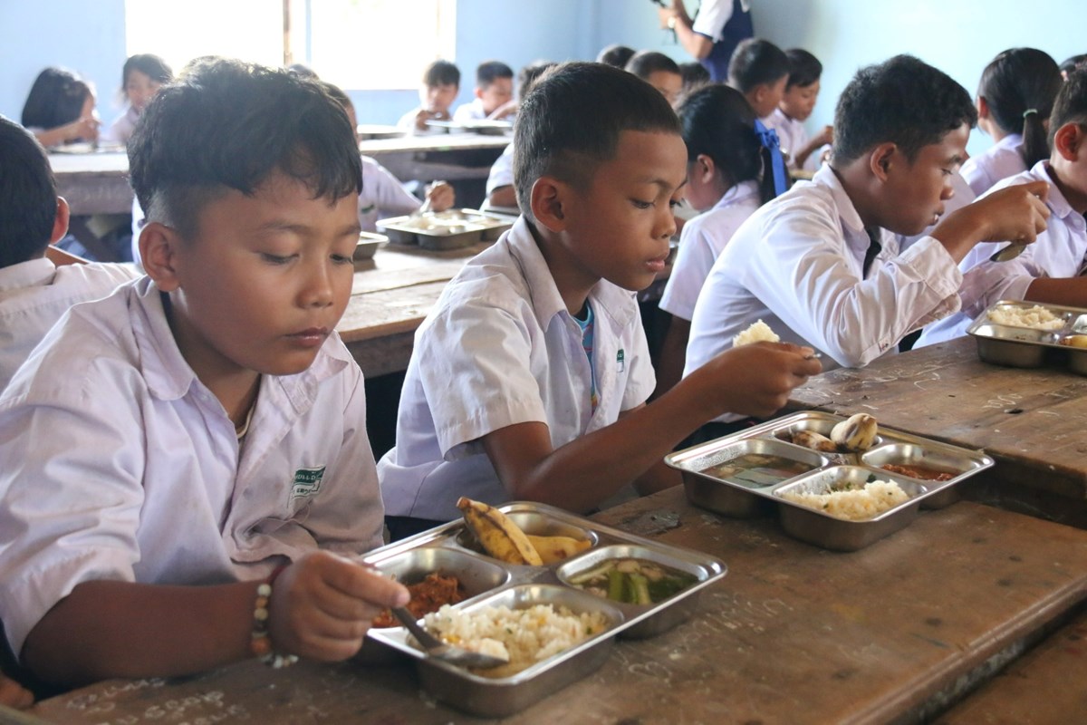 ອງການອາຫານໂລກ ຢຽມຢາມການຈດຕງປະຕບດໂຄງການ ທຈາປາສກ ແລະ ເຊກອງ - image 3